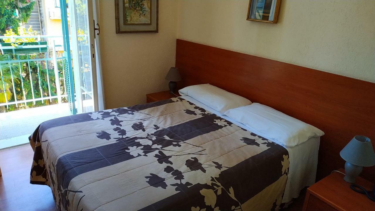 Hotel Lucciola Bordighera Exteriér fotografie