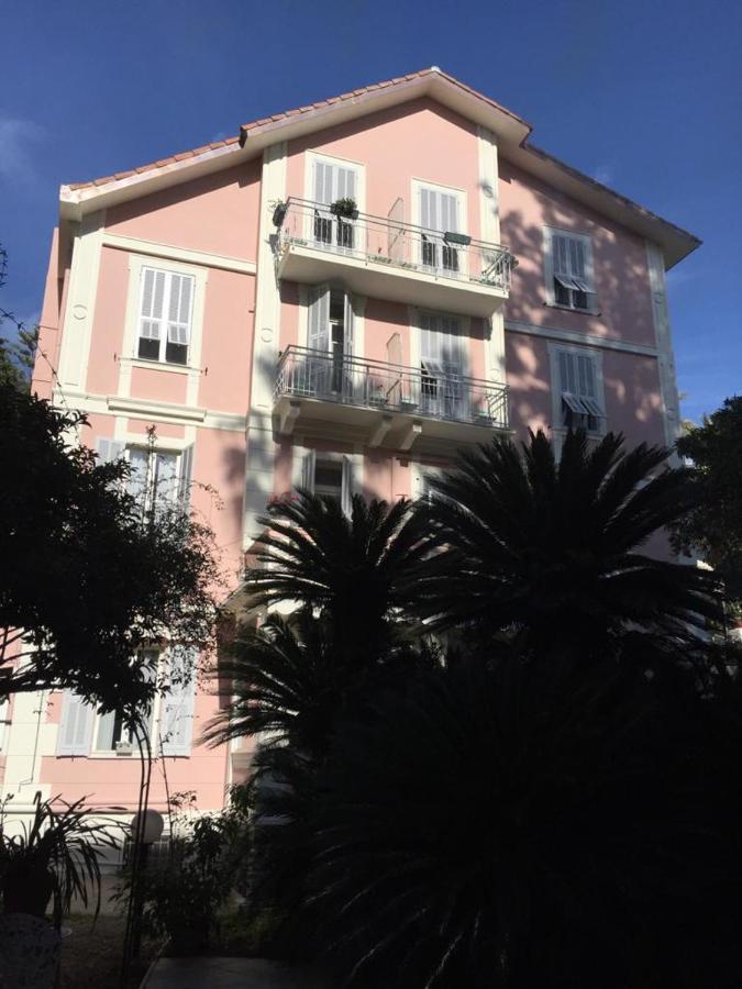 Hotel Lucciola Bordighera Exteriér fotografie